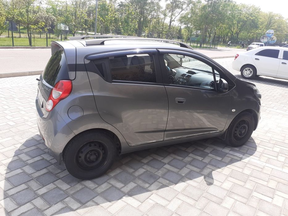 Spark elegant 4 poziciya 2020