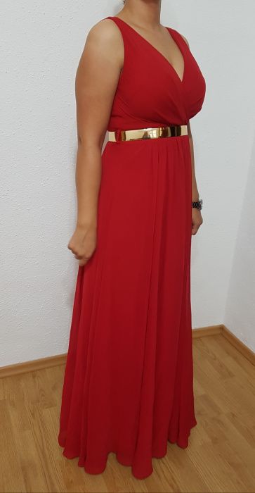 Rochița ocazia . Forte comoda .Ideala ptr diverse evenimente .