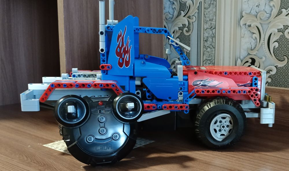 Лего машинка CaDAFighting Leader C51002