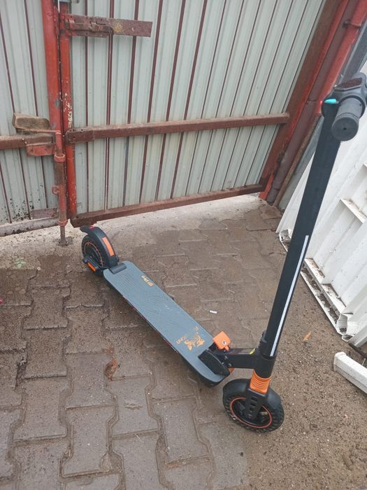 Vând trotinetă kukirin s1 pro