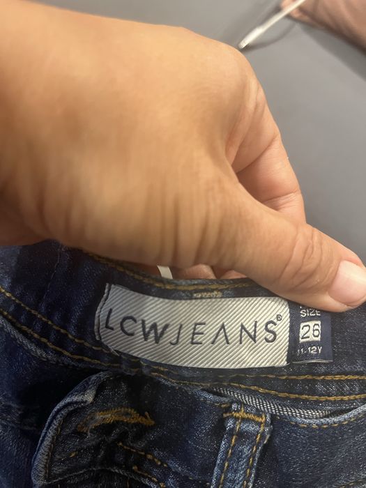 Джинсы на мальчика 11-12 лет