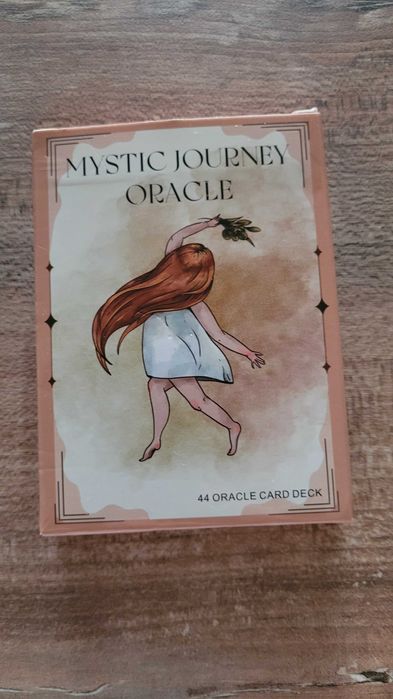 Различни карти таро