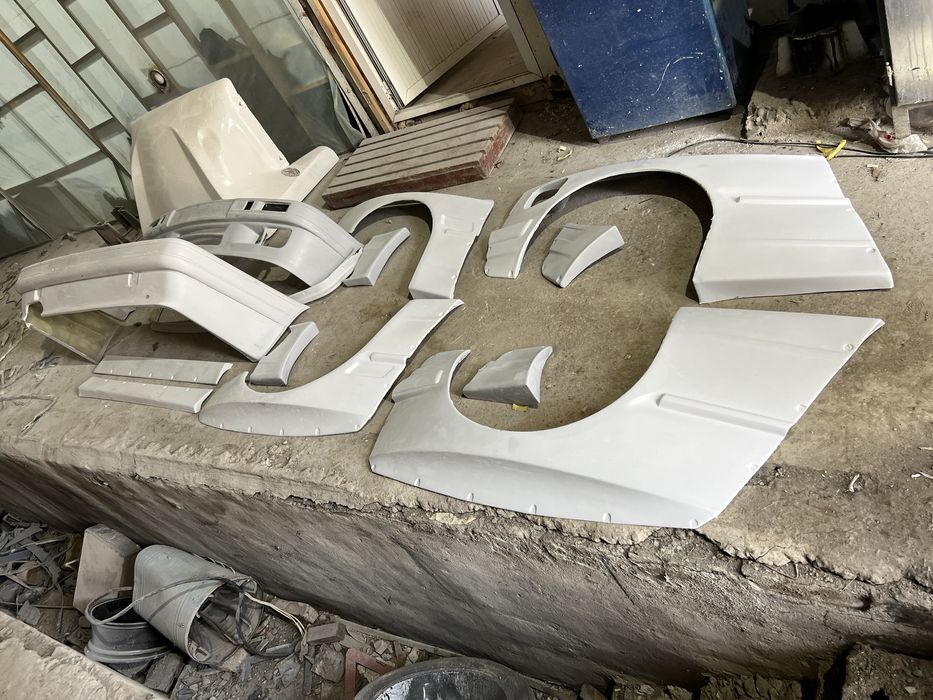 BMW e30 coupega Pandem va bamper