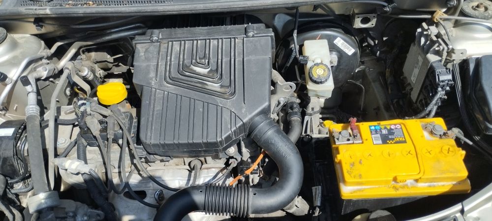 Меняю  Renault Logan 2