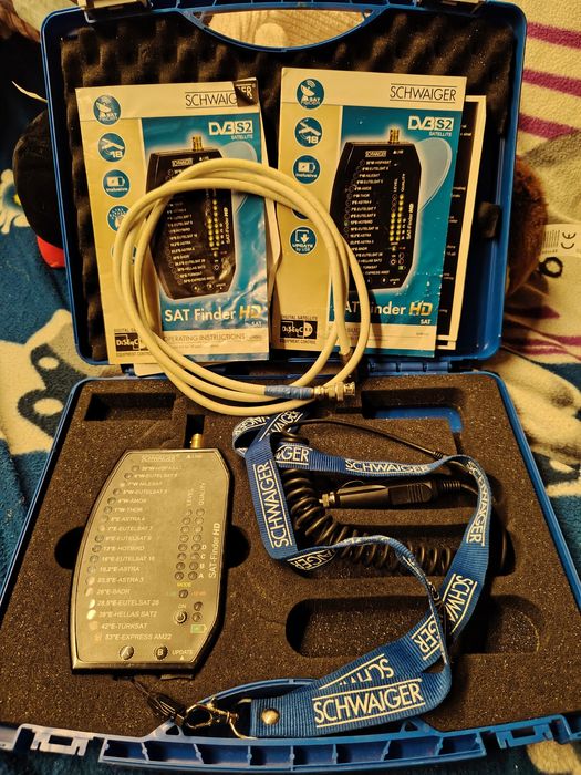 Sat Finder HD profesional Schwaiger DVB-S2 + valiză