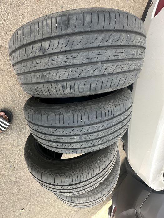 Продам комплект шины лето .
