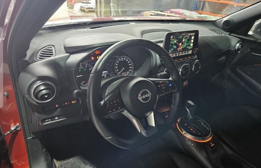 Арматурно табло за Nissan Juke 2024г