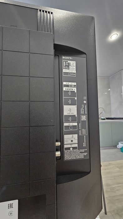 продам телевизор Soni