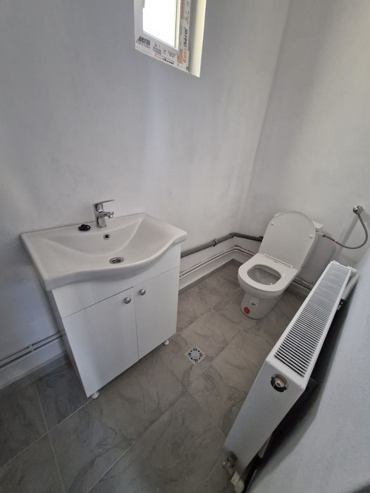 Casa zona centru Pucioasa de vanzare .Ocazie !!!