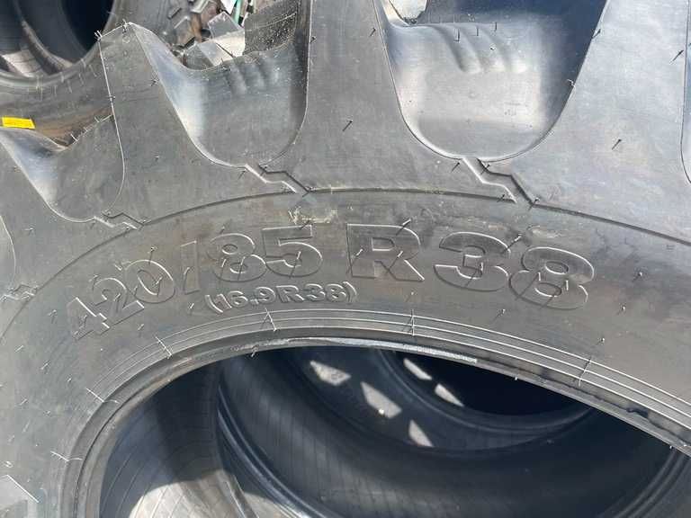Anvelope agricole de tractor spate Radiale 420/85R38 massey ferguson