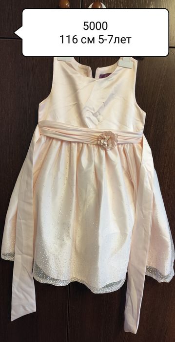 Платья для девочек 6-8лет