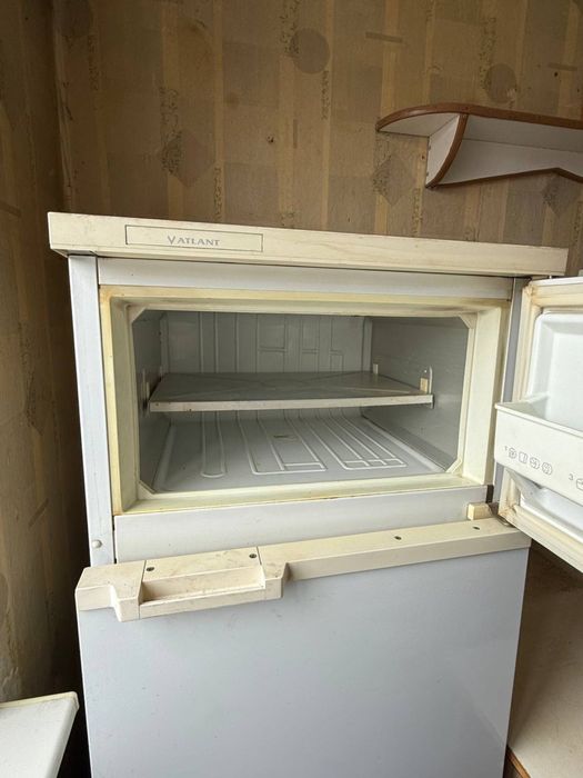 Продам холодильник срочно