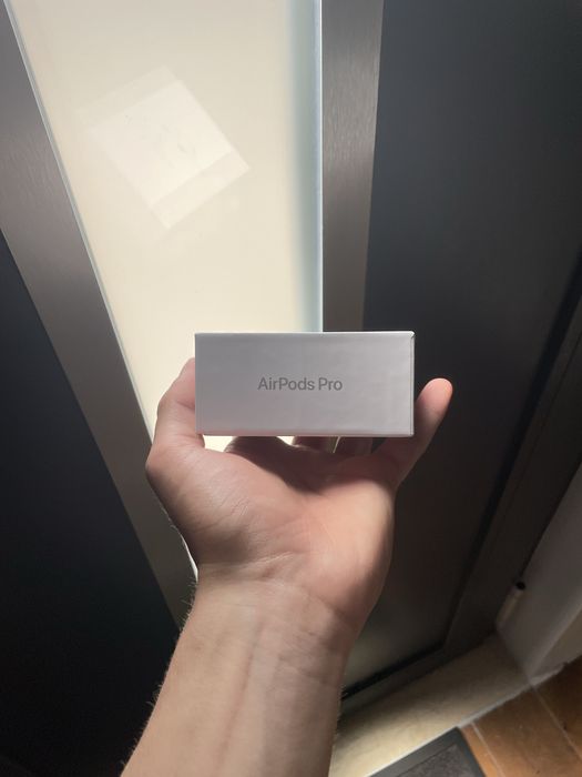 Air pods 3 pro noi, Vand urgent !