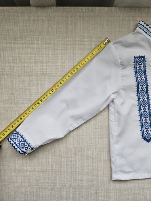 Ie brodata cu motive traditionale baiat 2-3 ani