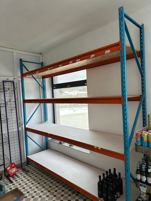 Rafturi industriale pentru depozitare sau magazine și 3 lize manuale