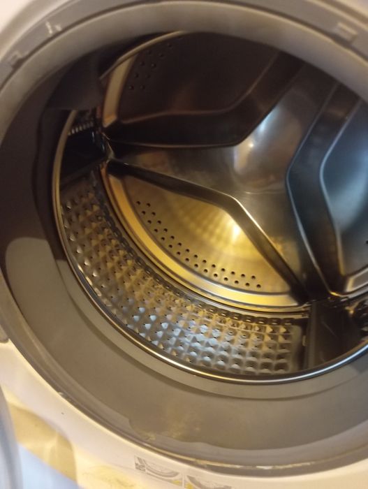 Продам стиральную машину