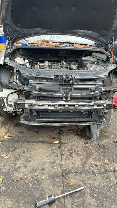 Service auto și schimb anvelope