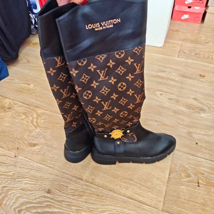 LV дамски ботуши