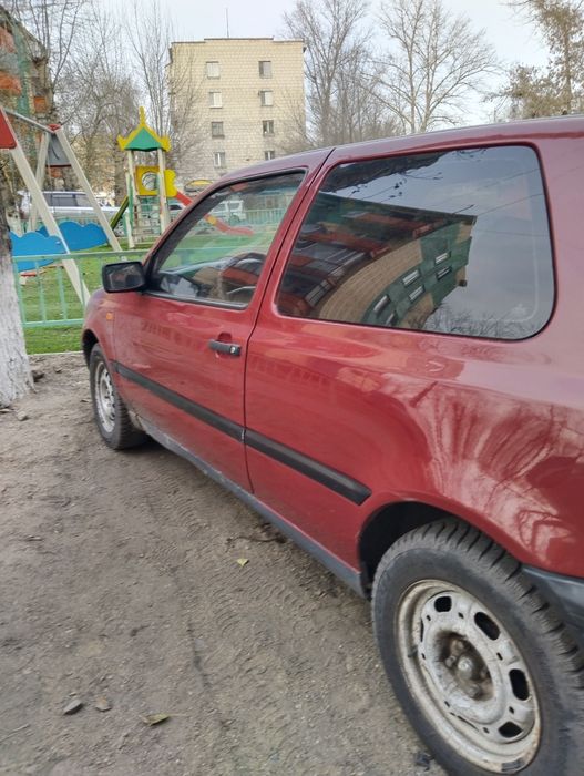 Автомобиль Гольф 3