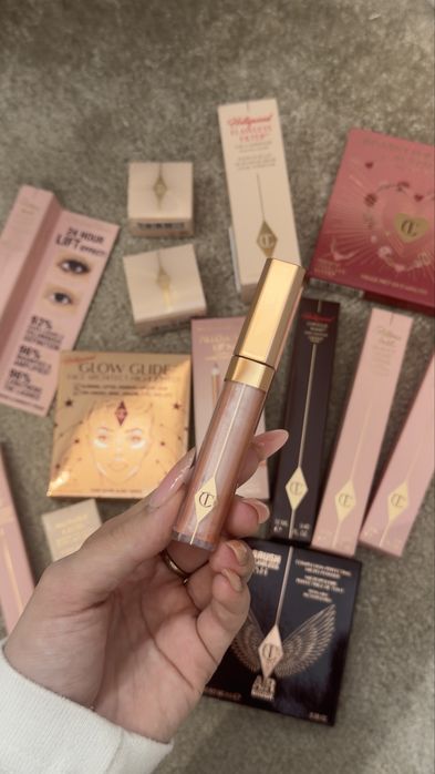 Charlotte tilbury lip lustre