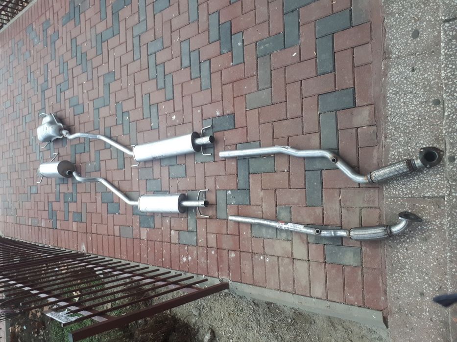 Toba finala intermediara saxofon Opel Astra H 1.4 1.6