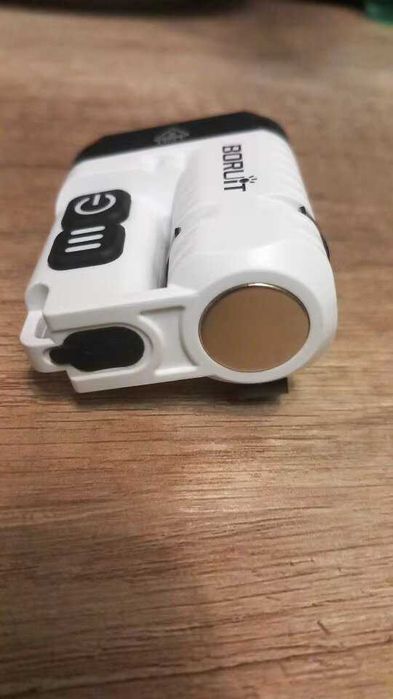 Lanterna Boruit U6, 1600 lumeni, nouă