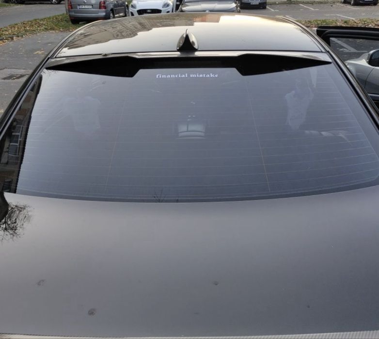 Eleron pleoapa Luneta BMW E60 M4 style