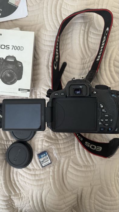 Срочно продам Canon 700 d