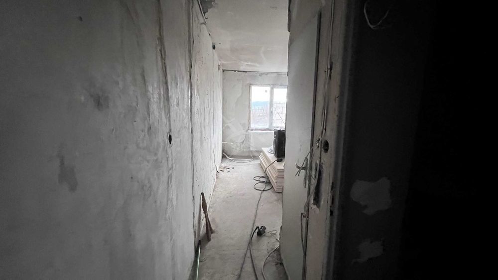 Продава се Тристаен апартамент в София, Ботунец - 100 кв.м за 800 €/кв.м - Снимка #1