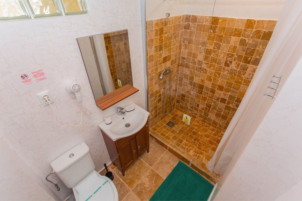 Apartamente de închiriat – Studio / 2 camere / 3 camere – 250-350 €