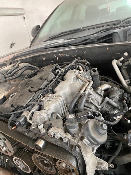 Vând motor Audi a4 b8 2.0 tdi 170cai