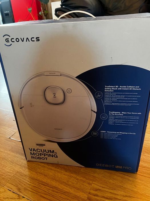 Робот-пылесос Ecovacs DEEBOT #8 PRO