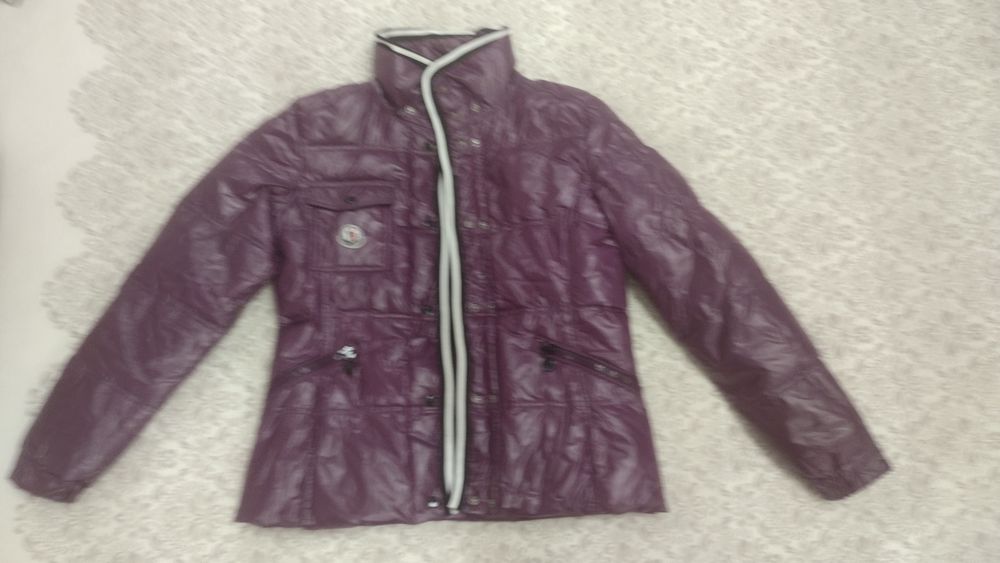 Дамско зимно яке MONCLER