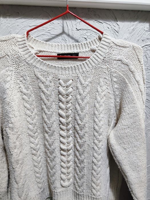 Свитера , кофты и вязанные платья