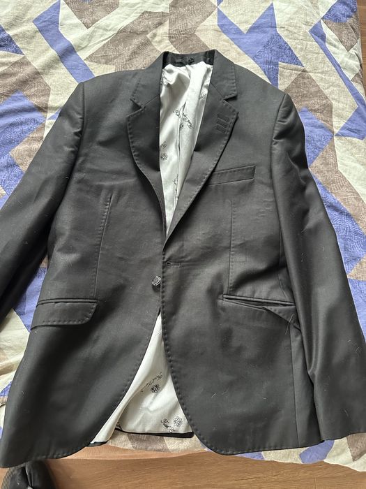 Продавам анцузи, ветровка и суитчъри и други