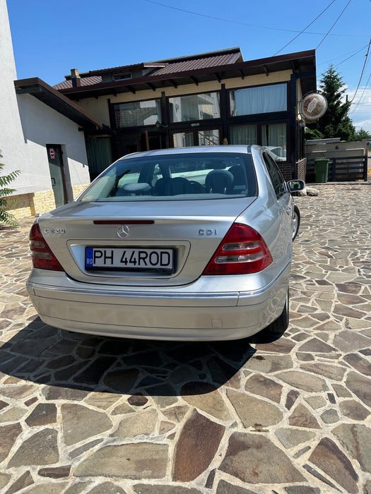 MERCEDES-BENZ C-Class 2003 — imagine 3
