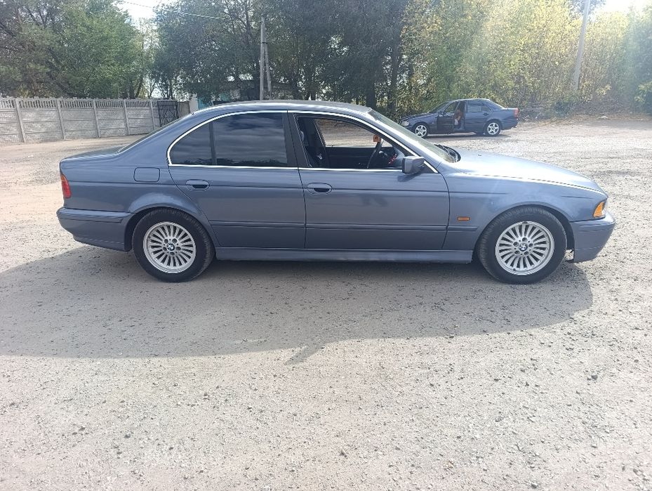 Продам или обменяю на газель BMW 520