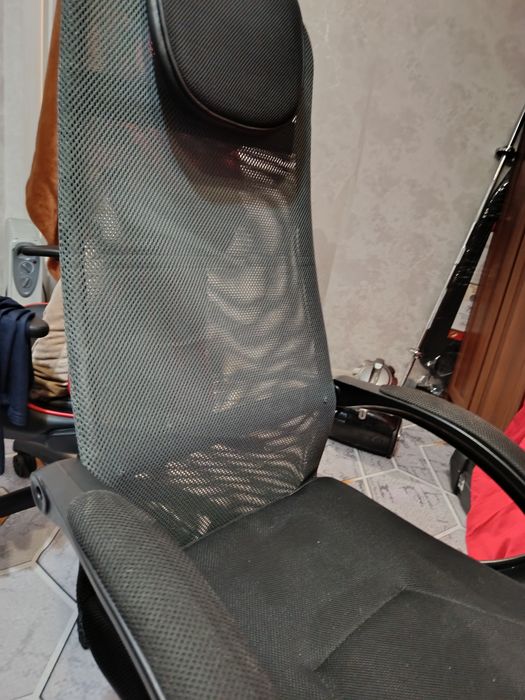 Кресло компьютерное в хорошем состояний