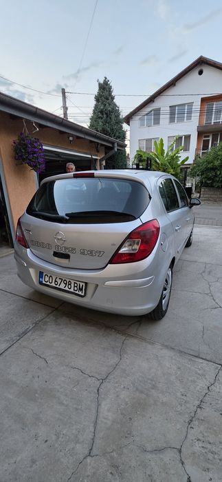 Opel corsa D 2007