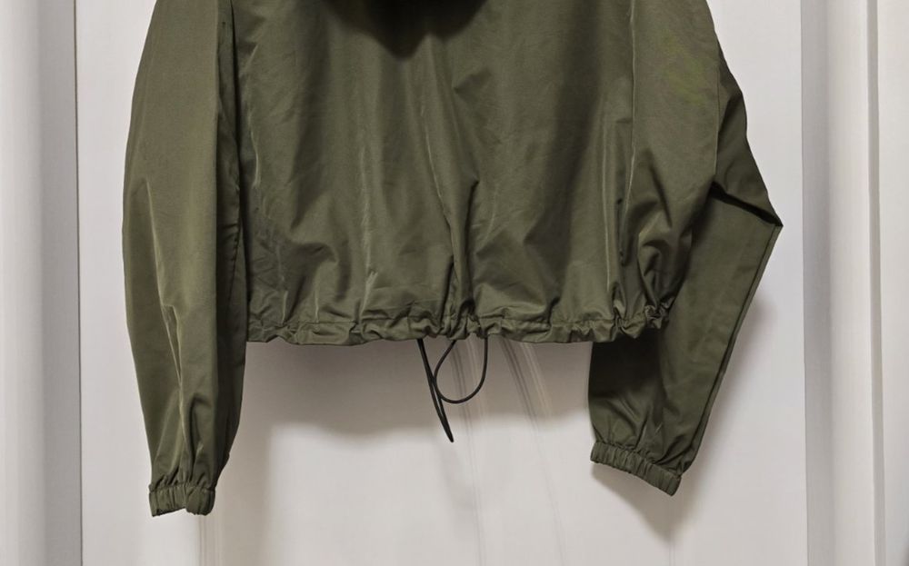 Ново. Дамско оригинално якенце.  ZARA