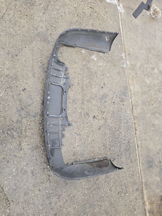 Prelungire/Fustita R line VW Passat b6 berlina.