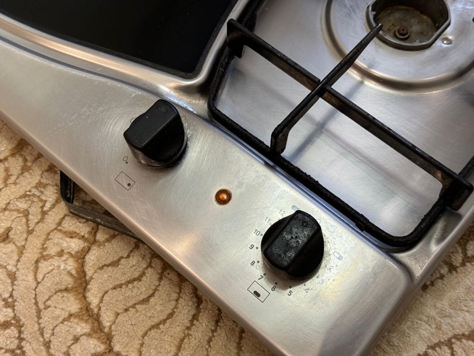 Варочная панель комбинированная марки Аристон