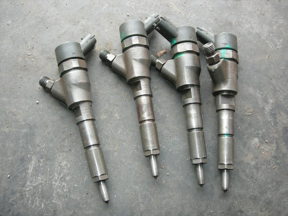 Injectoare Peugeot 206, motor 1.4HDI, Bosch