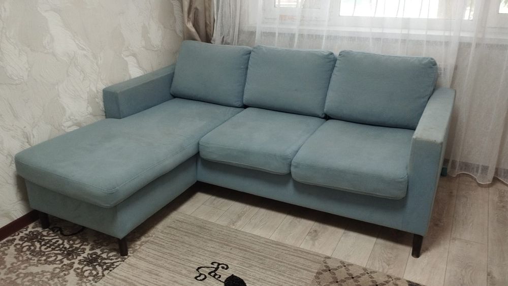 Продам диван угловой