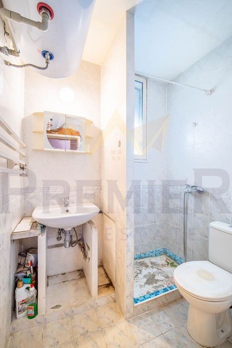 Продава се Едностаен апартамент в Варна, Възраждане 1 - 22 кв.м за 2682 €/кв.м - Снимка #4
