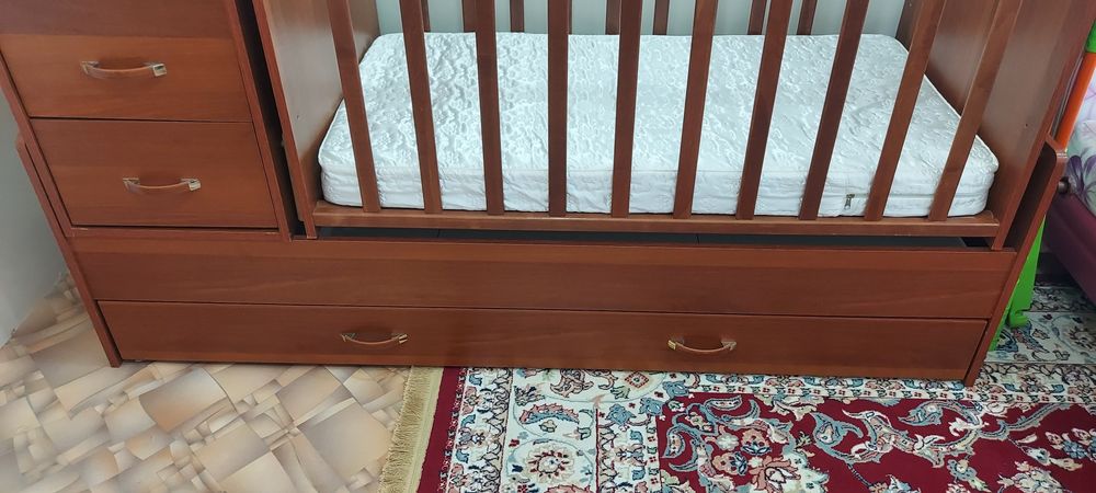 Продам кравать трансформер