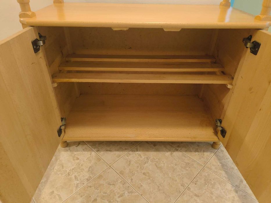 Ретро  шкаф за обувки