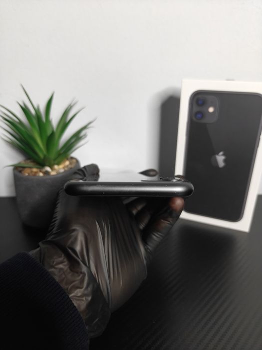 iPhone 11, 64GB Black • Perfect Funcțional! • Condiție Excelentă!