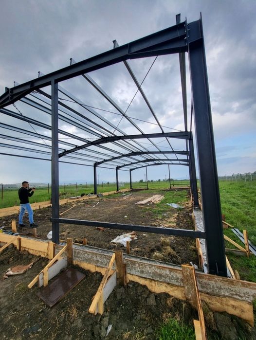 Producator hale metalice nu ezitați sa ne contactați 
ACCEPT VARIANTE