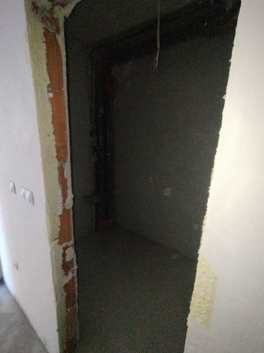 Продава се Едностаен апартамент в Пловдив, Кършияка - 41 кв.м за 1056 €/кв.м - Снимка #2